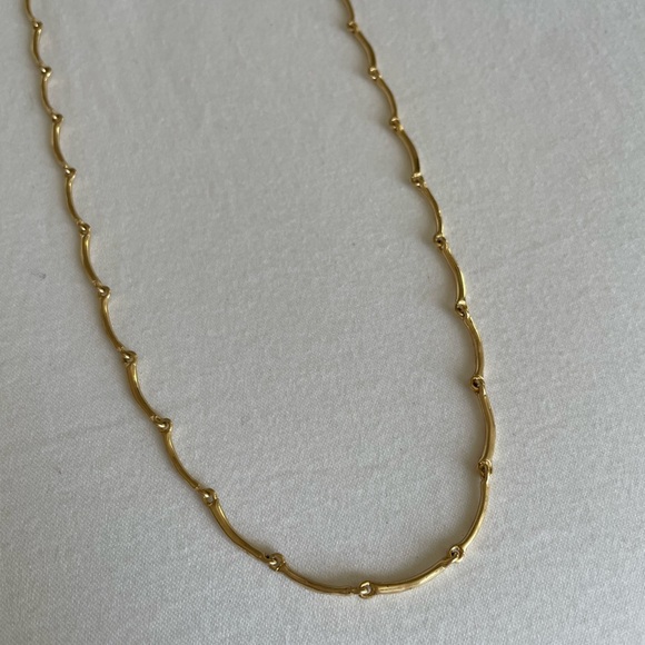 Madewell Scalloped Gold Necklace - Picture 2 of 4